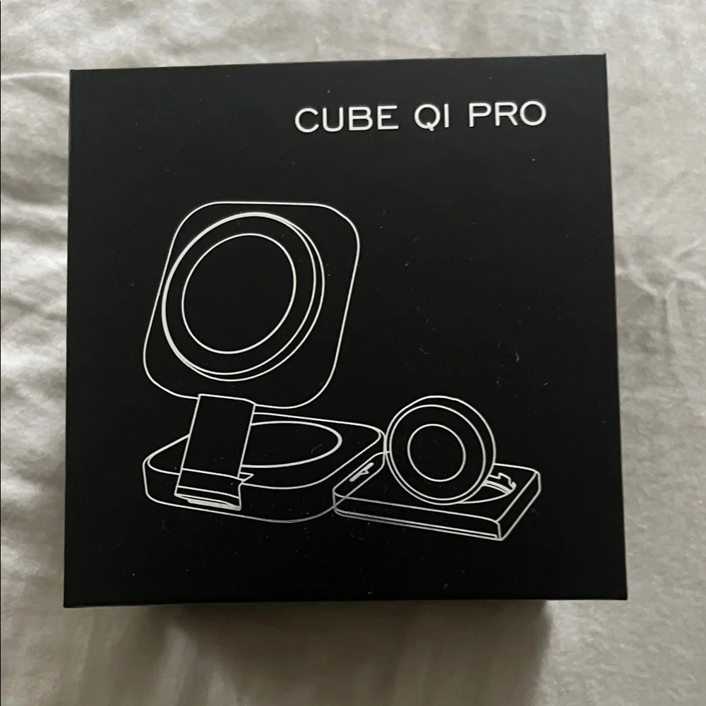 Microsoft Cube Qi Pro Wireless Charger - Black
